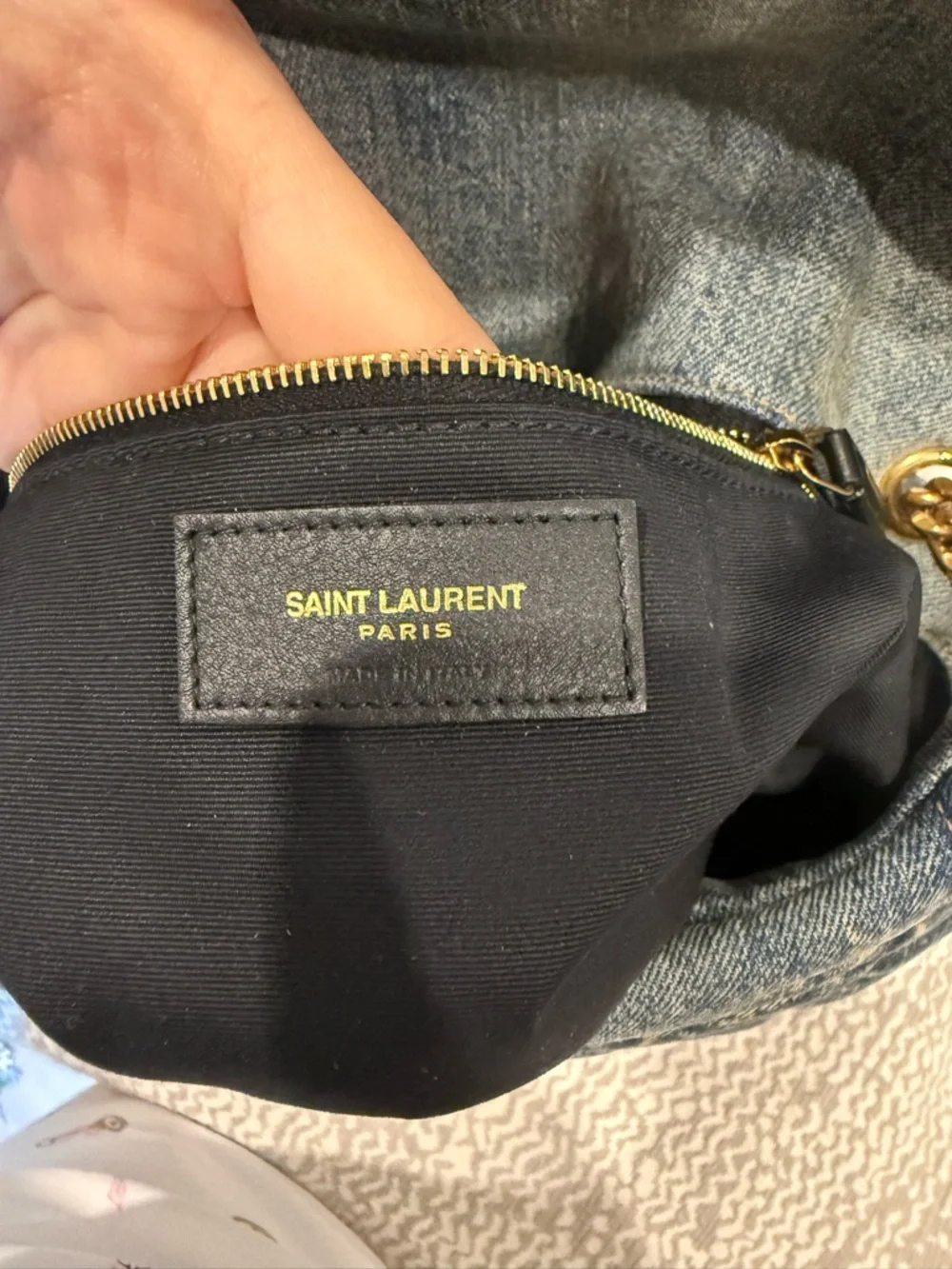 Saint Laurent Denim Medium Quilted Loulou - Picture 9 of 15